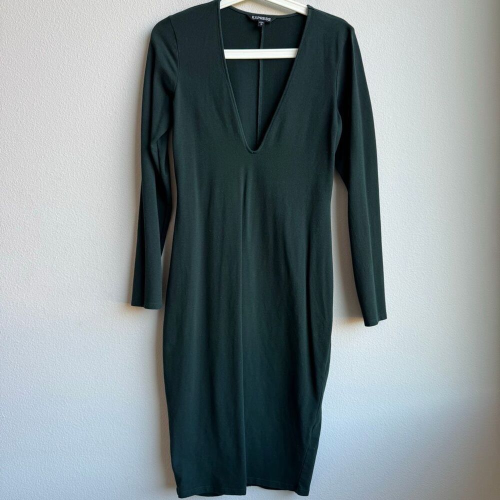 Express Long Sleeve Green Bodycon Dress Size Medium V Neck Knee Length